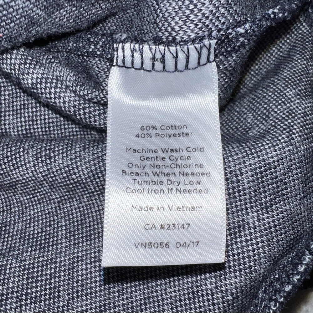Talbots Navy and White Geometric Peplum Tunic - Picture 10 of 11